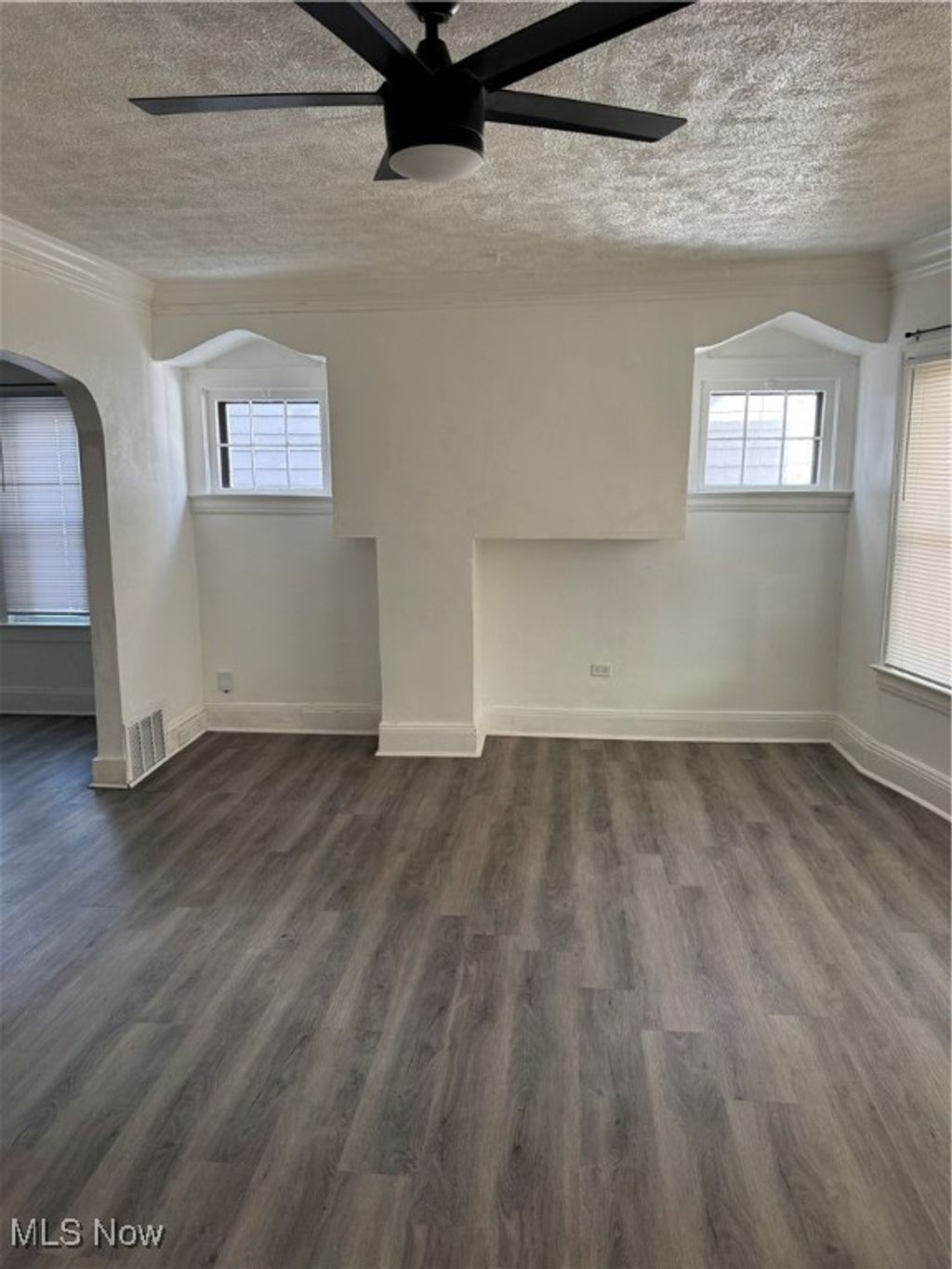 Photo of 3732 E 144th Street, Cleveland, OH 44120 (MLS # 5176034)