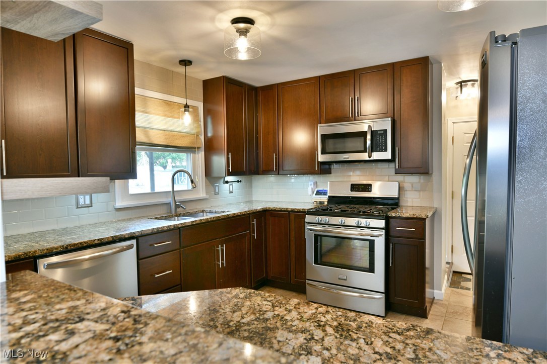 Applewood Acres - Residential