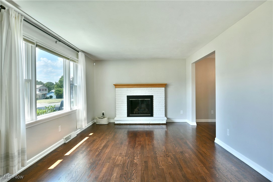 Applewood Acres - Residential