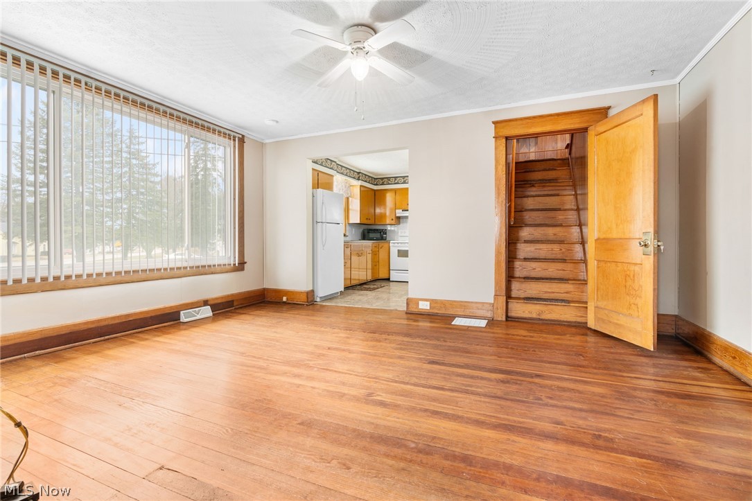 Lawncrest - Residential