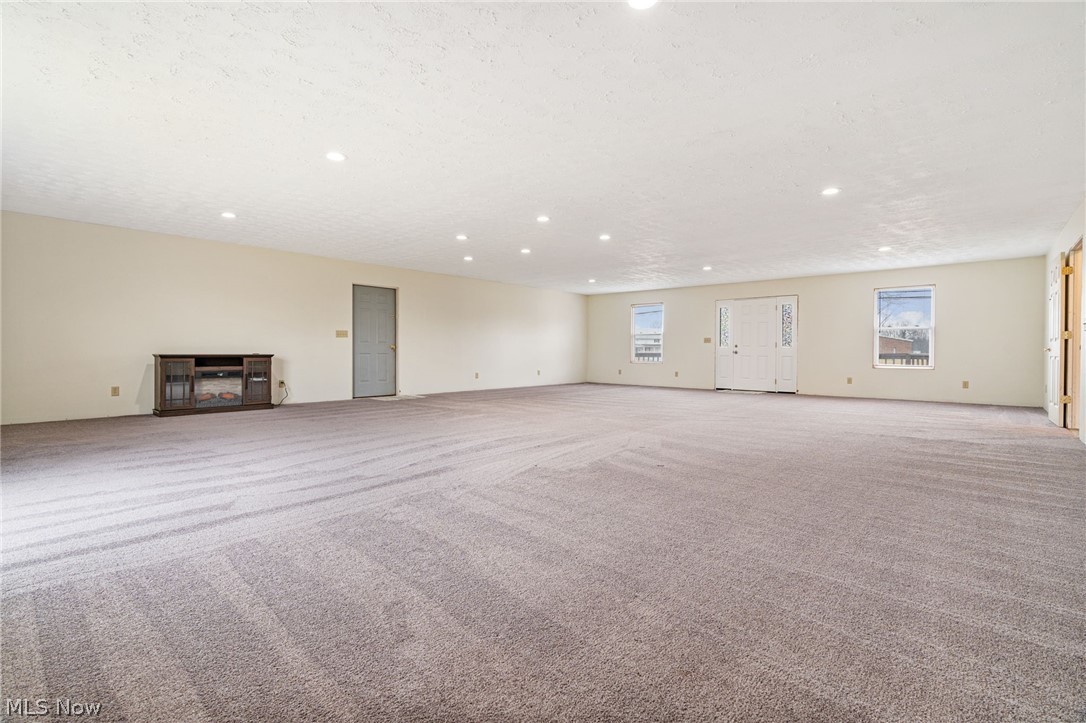 Lawncrest - Residential