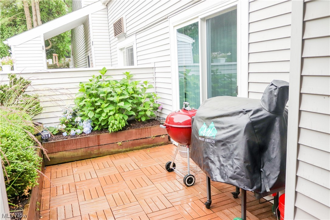 Cedarwood Vill Condo - Residential