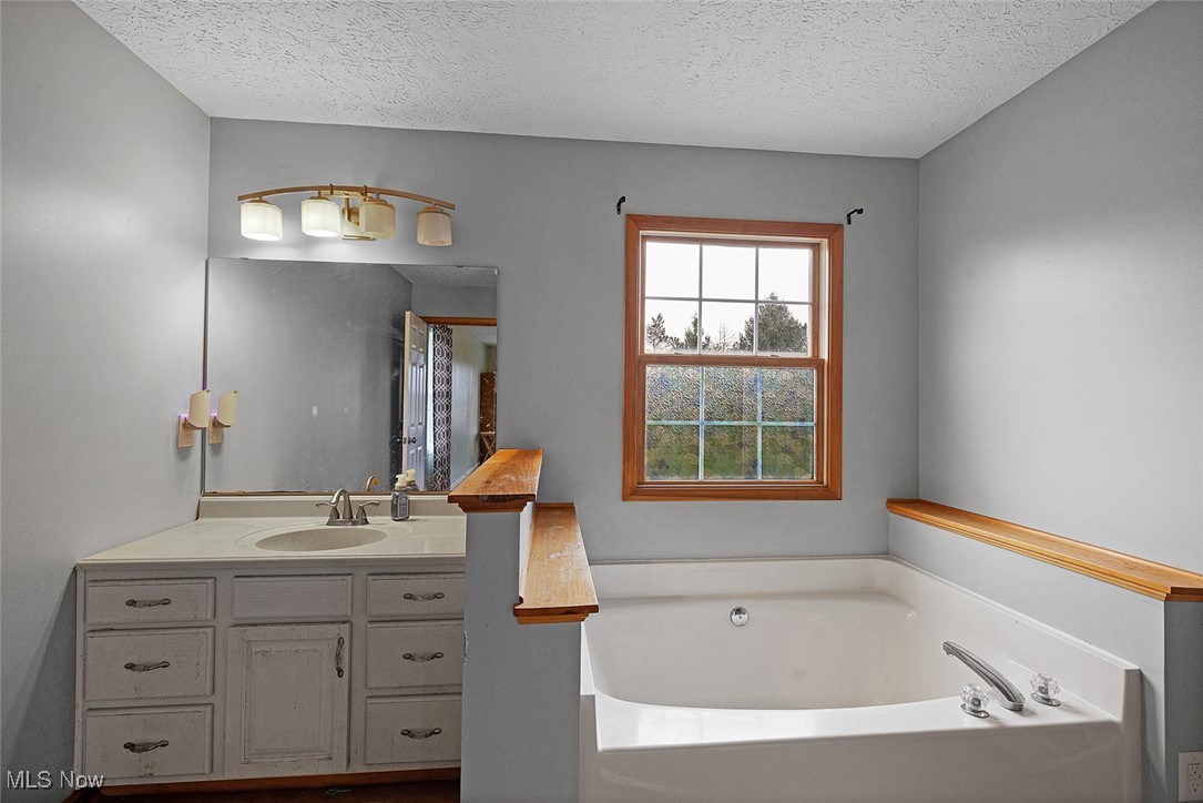 785 Gallo Drive, Brunswick, Ohio image 23