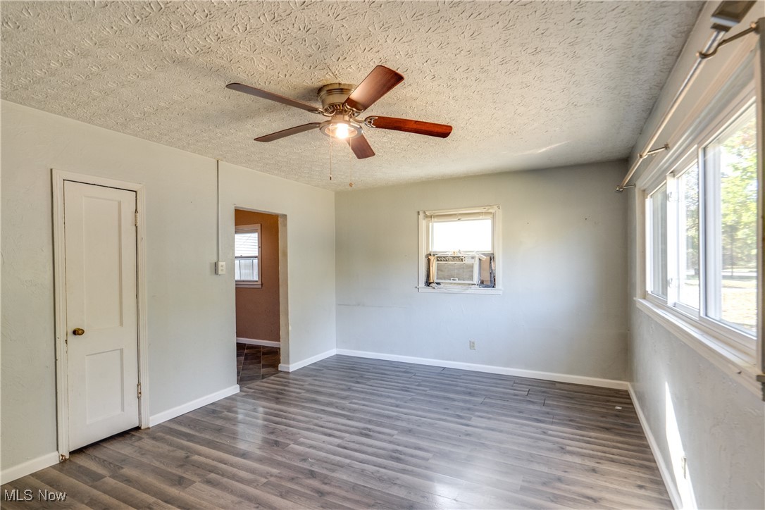 La Young Park Allotment - Residential