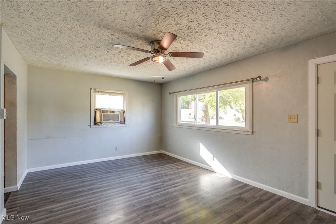 La Young Park Allotment - Residential