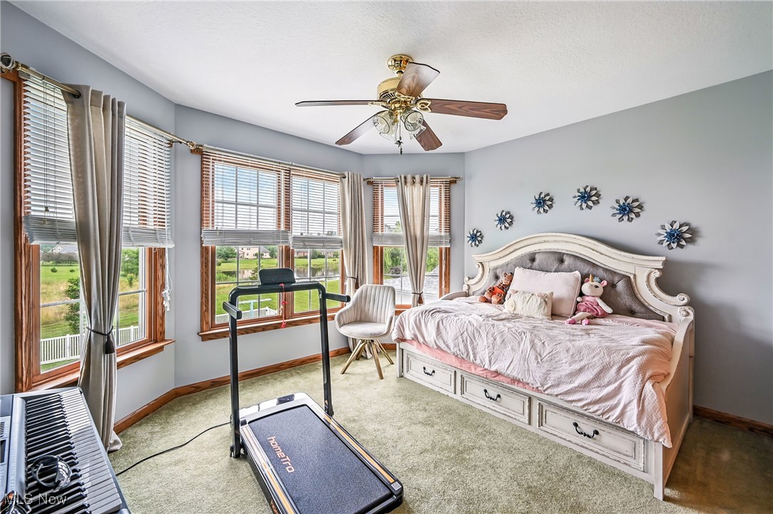 Oak Hollow - Residential