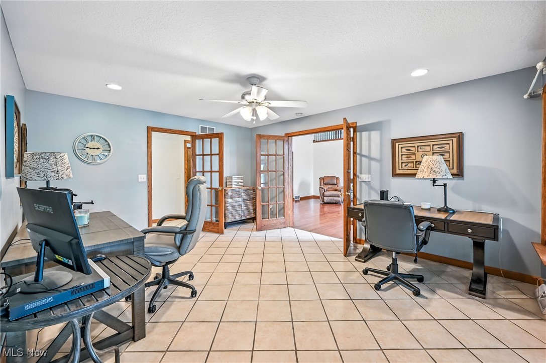 Oak Hollow - Residential