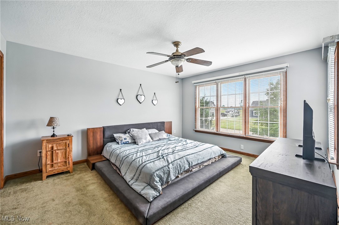 Oak Hollow - Residential