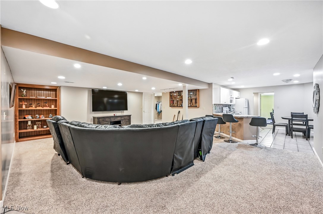Oak Hollow - Residential