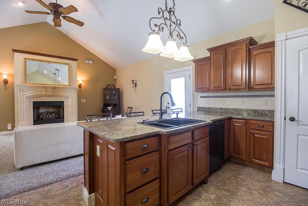 Grand Manor Estates Condo - Residential