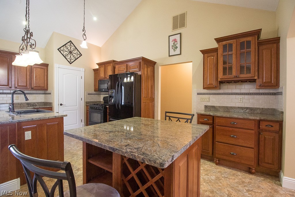 Grand Manor Estates Condo - Residential