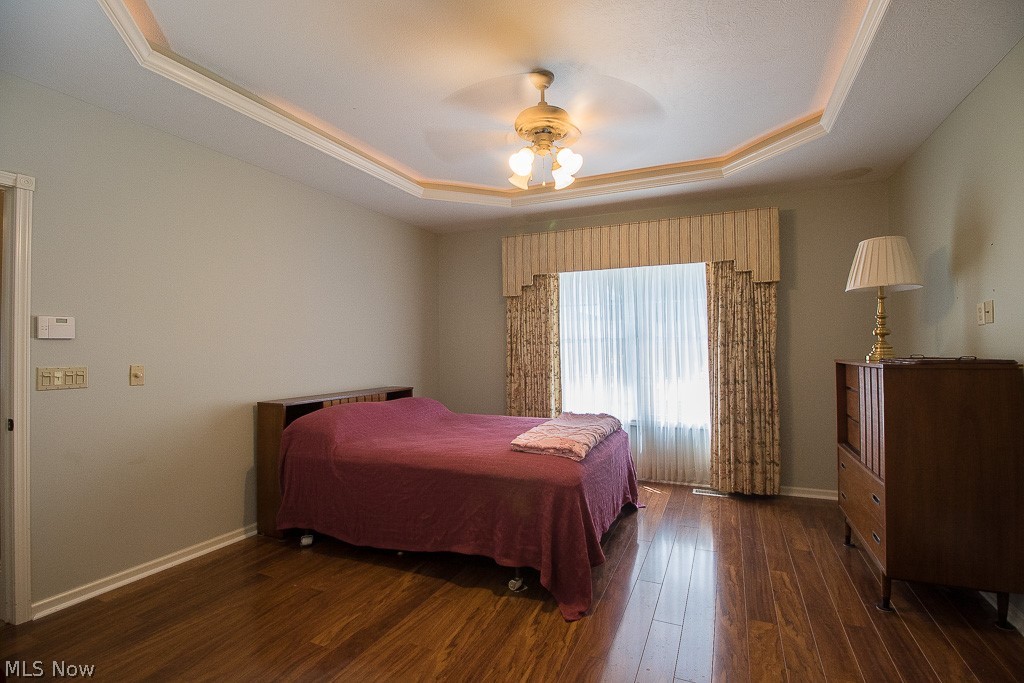 Grand Manor Estates Condo - Residential