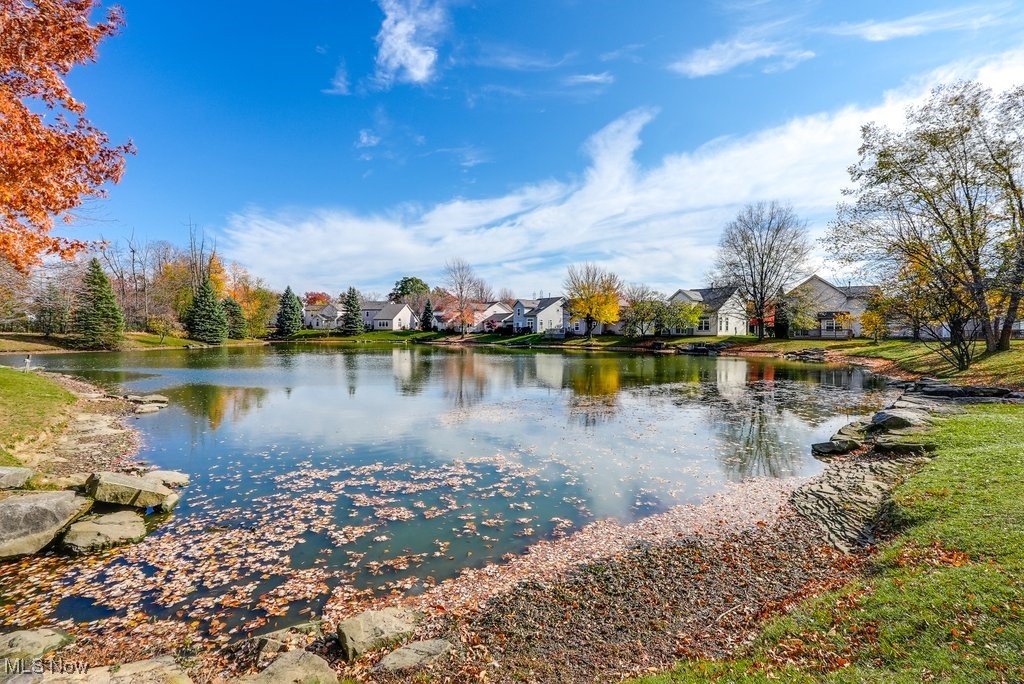 Courtyard Crystal Lake - Residential