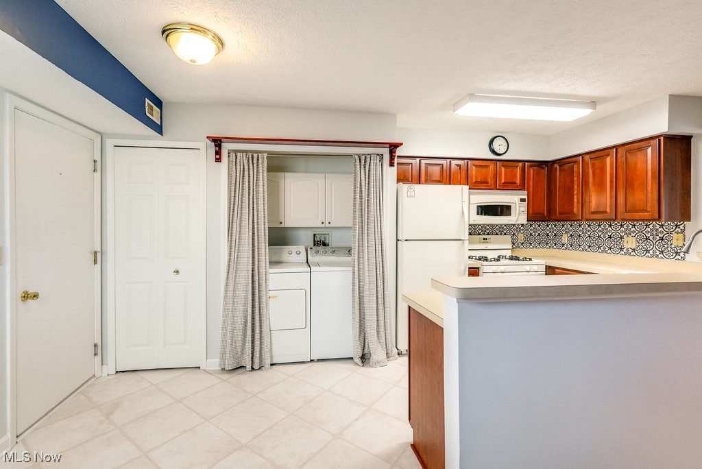 Courtyard Crystal Lake - Residential