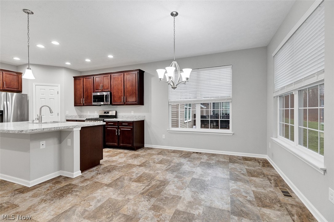 Lifestyles Of Meadow Lakes Sub - Residential