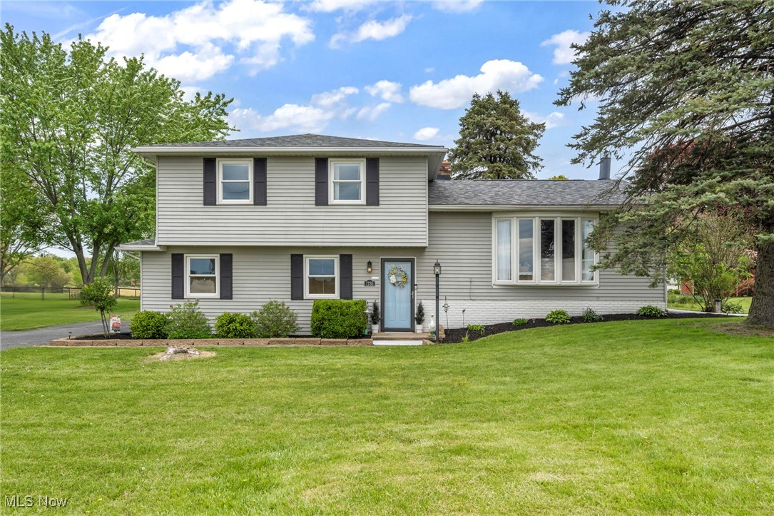 1735 Andrews Street, Hartville, Ohio image 1