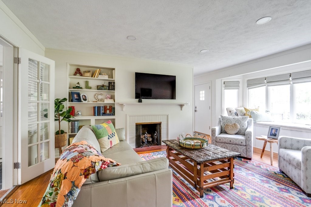 2784 Erie Drive