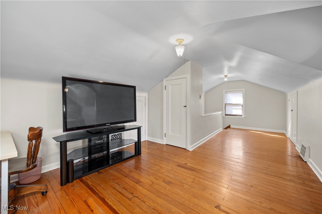 Lotus Realty Cos Fisher - Residential