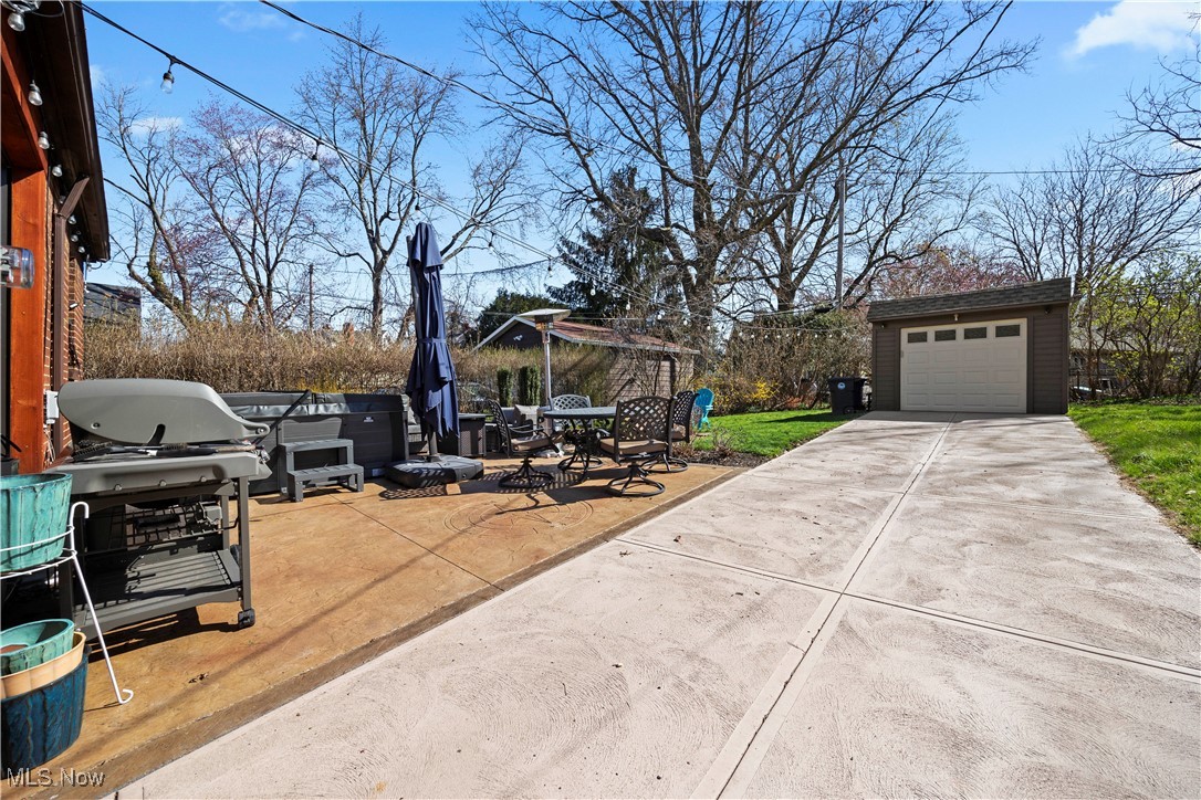 Lotus Realty Cos Fisher - Residential