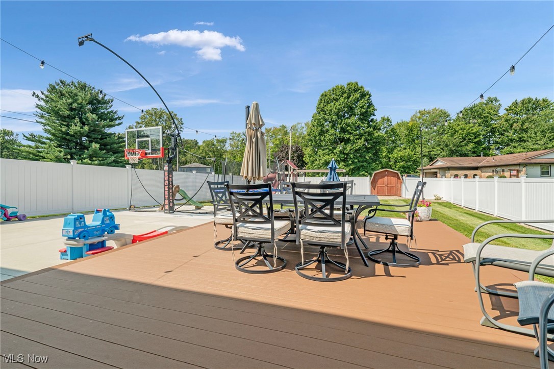 2021 Ashbrook Avenue, Louisville, Ohio image 31
