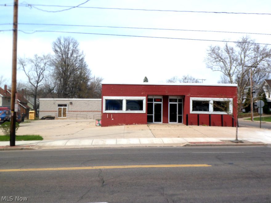800 is the freestanding retail building with three separate spaces. Many retail possibilities here! 804 address is the parking lot at .1779 acres.  Taxes reflect the cost for both properties.