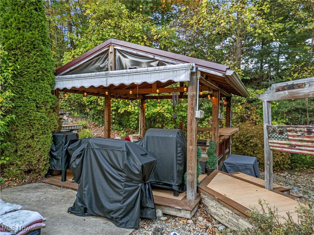 Wampetek Village - Residential