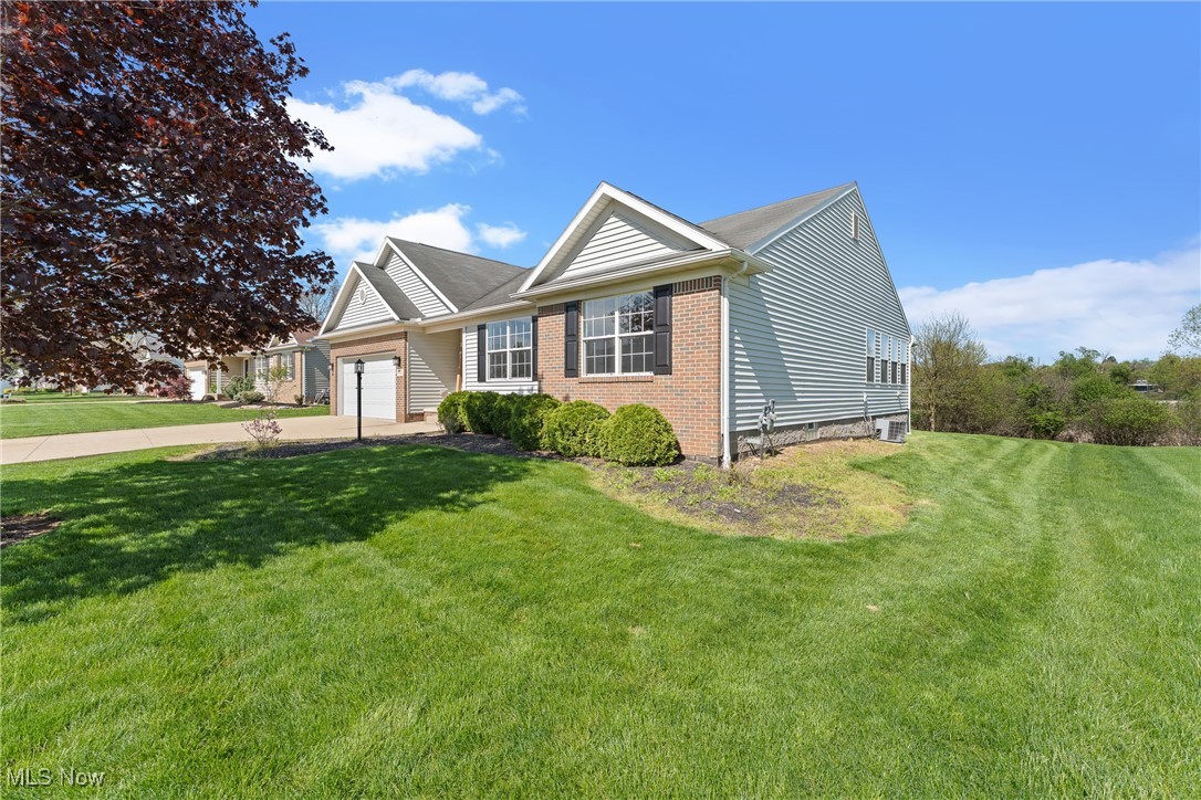 4662 Helmsworth Drive, Canton, Ohio image 4