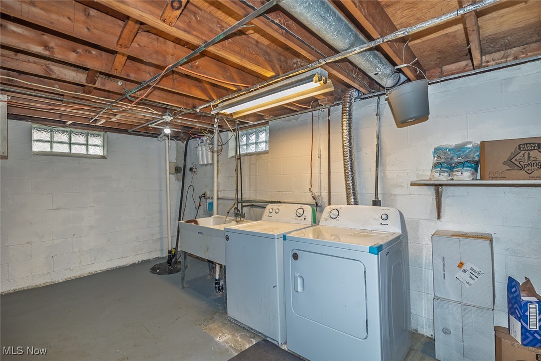 18119 Adams Drive, Strongsville, Ohio image 26