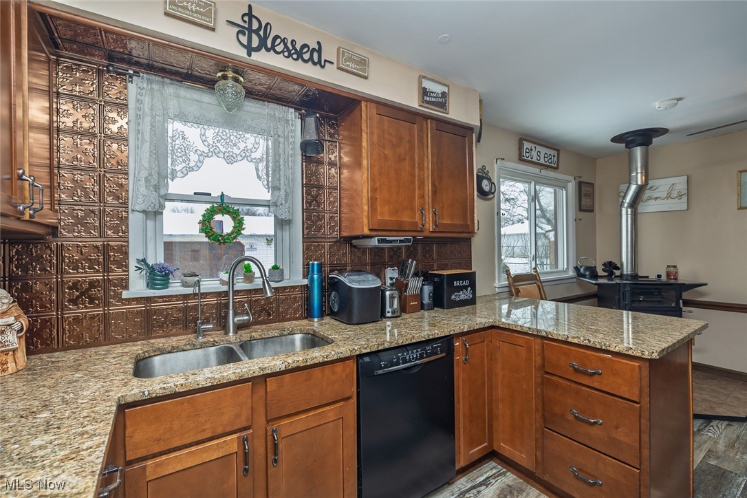18119 Adams Drive, Strongsville, Ohio image 12