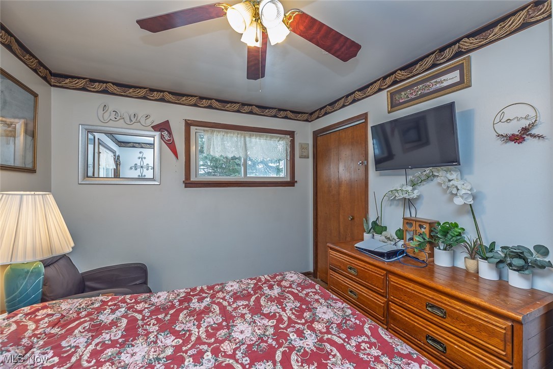 18119 Adams Drive, Strongsville, Ohio image 14