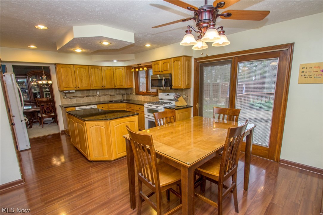 Hunting Meadow - Residential