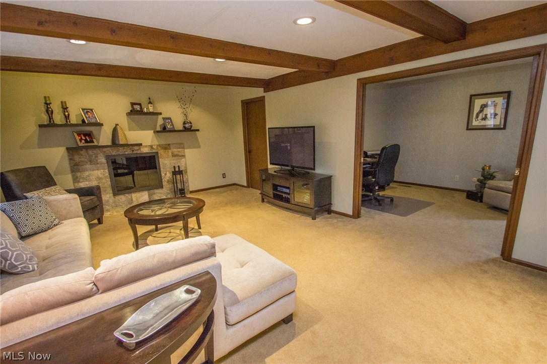 Hunting Meadow - Residential