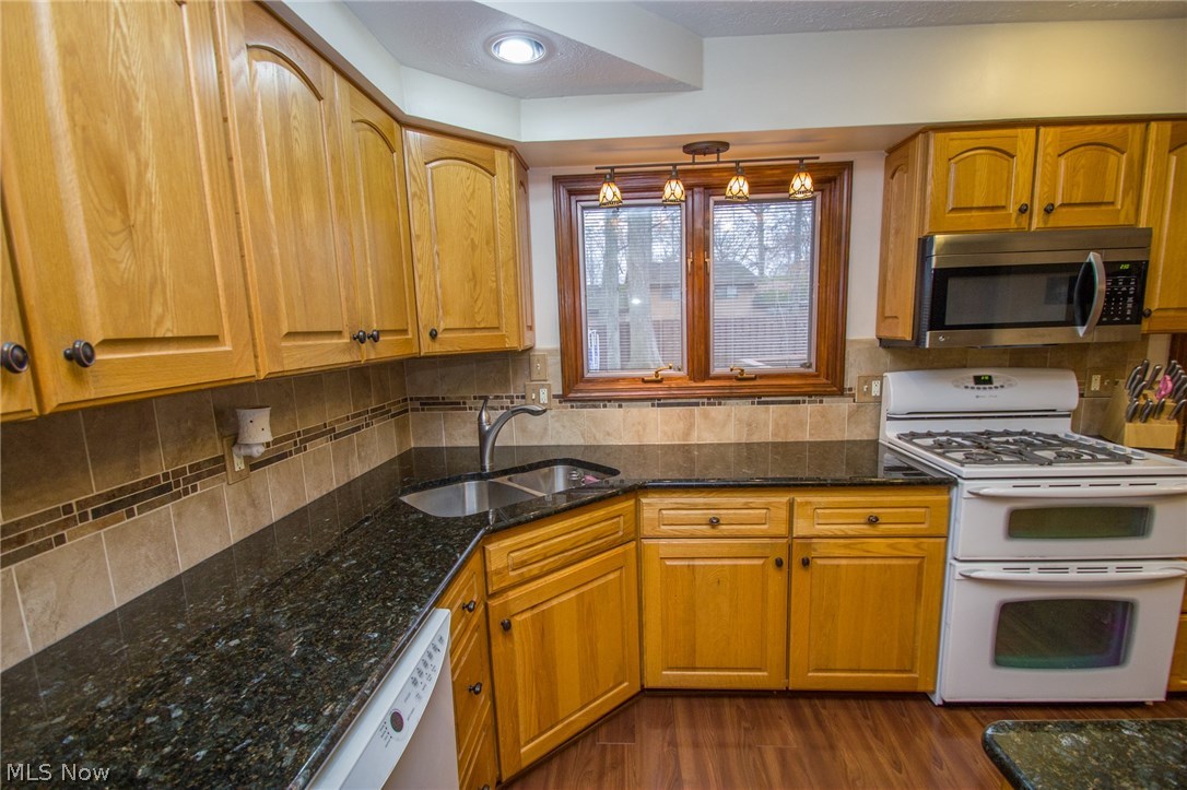 Hunting Meadow - Residential