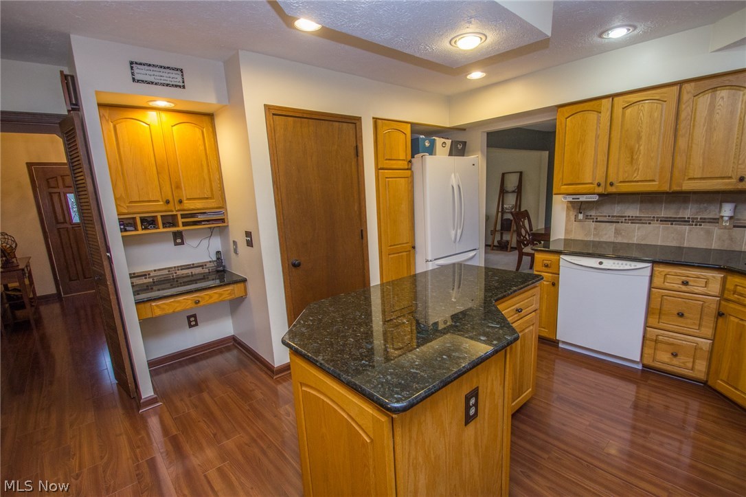 Hunting Meadow - Residential