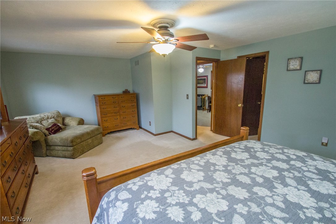 Hunting Meadow - Residential