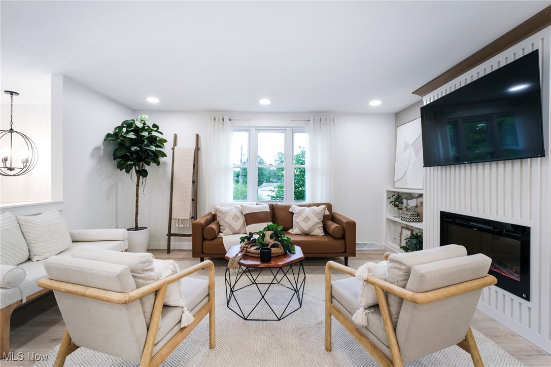 260 Marshall Ave, Warren, Ohio image 14