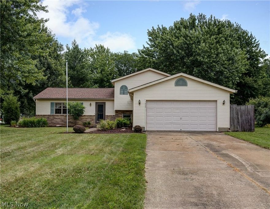 Welcome Home!  This fantastic house is ready for you to make your personal mark on it and make it your home!  There is a spacious living room and formal dining area, large family room with fireplace, plenty of storage space in the basement, 3 great bedrooms, a great backyard and all located in a warm and friendly neighborhood setting.  Bring your decorating ideas!