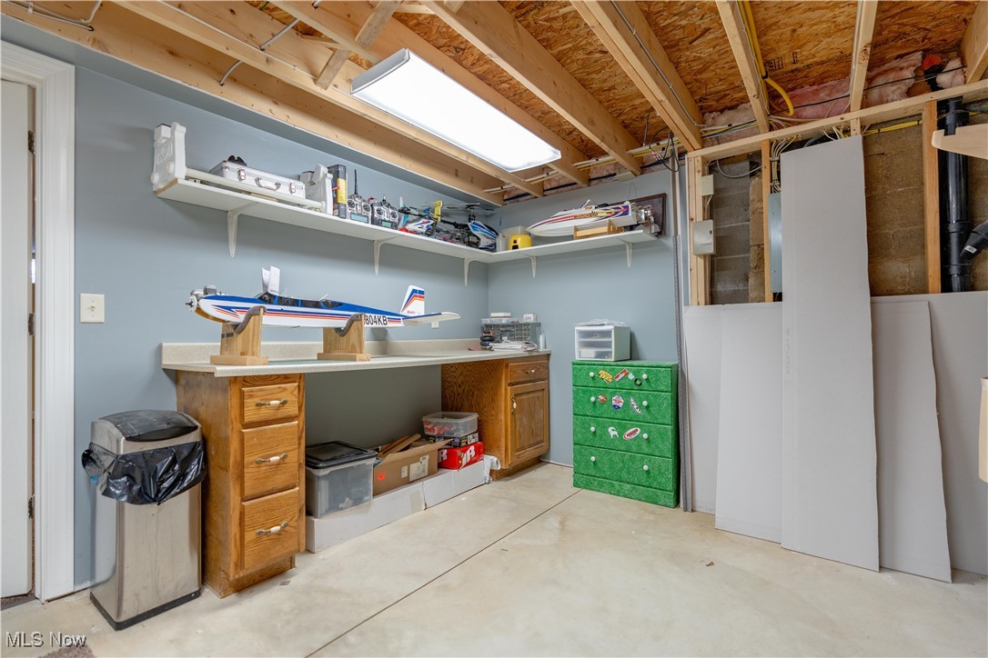 5835 Island Drive, Canton, Ohio image 37
