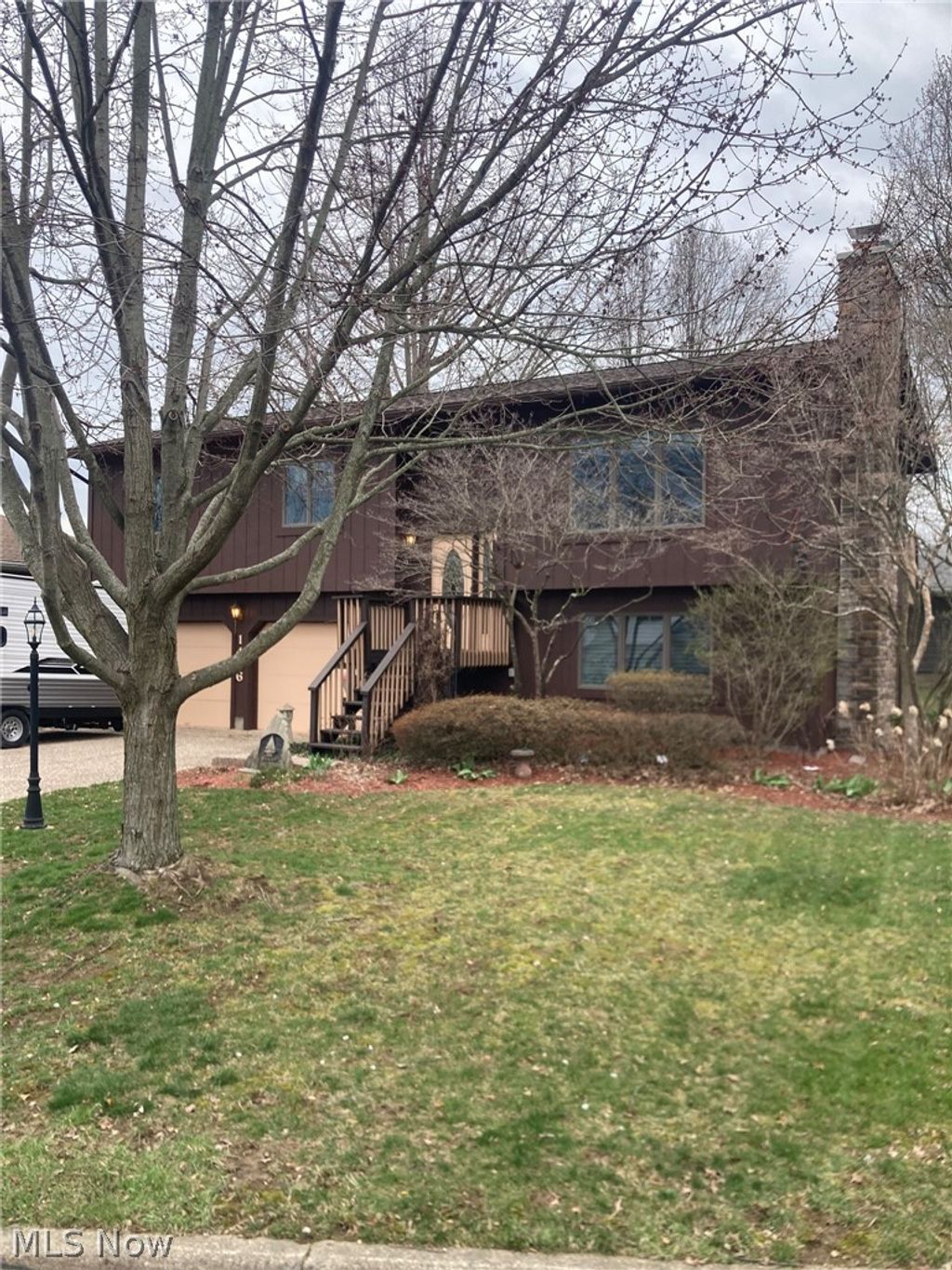 Photo of 1436 Forrest Drive, Barberton, OH 44203 (MLS # 5197291)