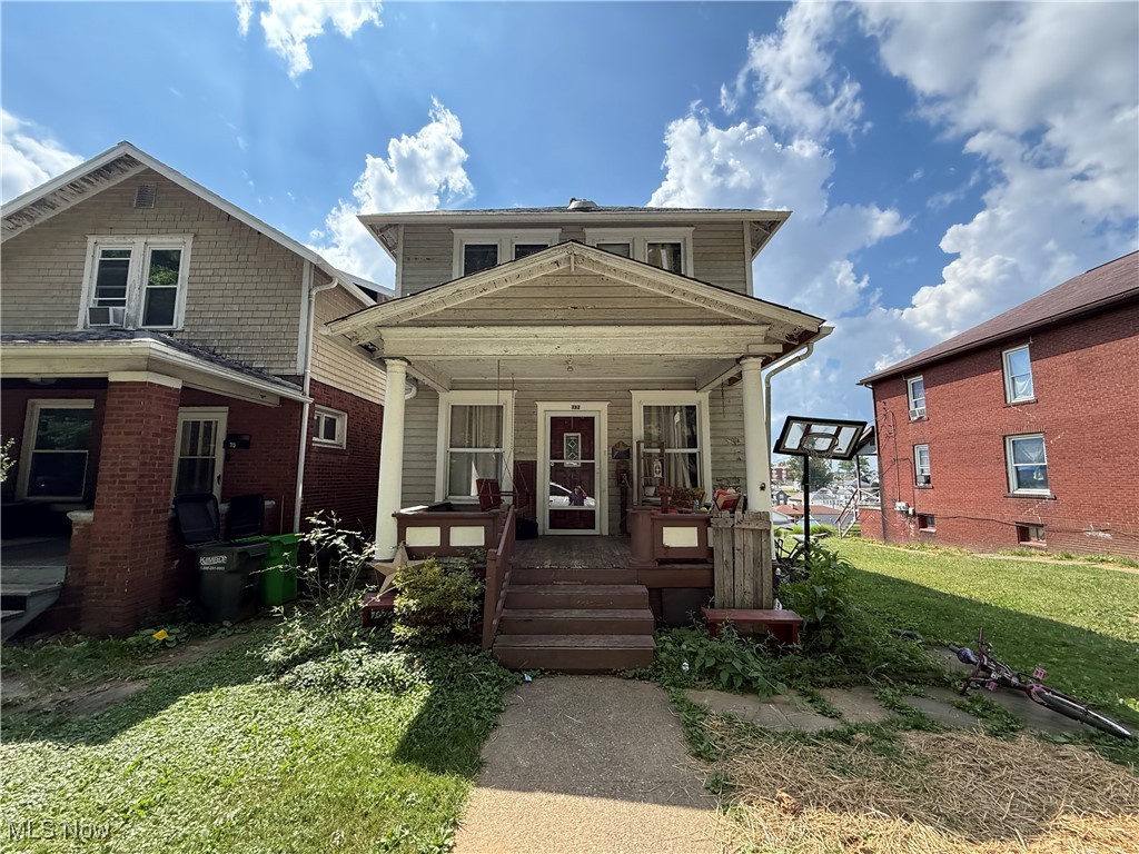 3-bed 1-bath home with an additional lot on a quiet street on the edge of town. Walk into a large living room, dining room, and kitchen. Full walkout basement with a laundry area and a chute from upstairs. The exterior features a front porch, a back deck, and a gravel parking area off of the alley.