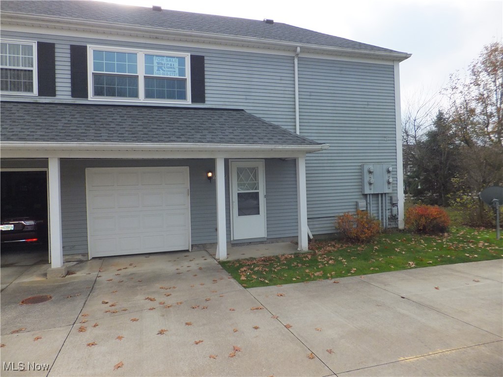 13846 Oakbrook Drive, North Royalton, Ohio image 2