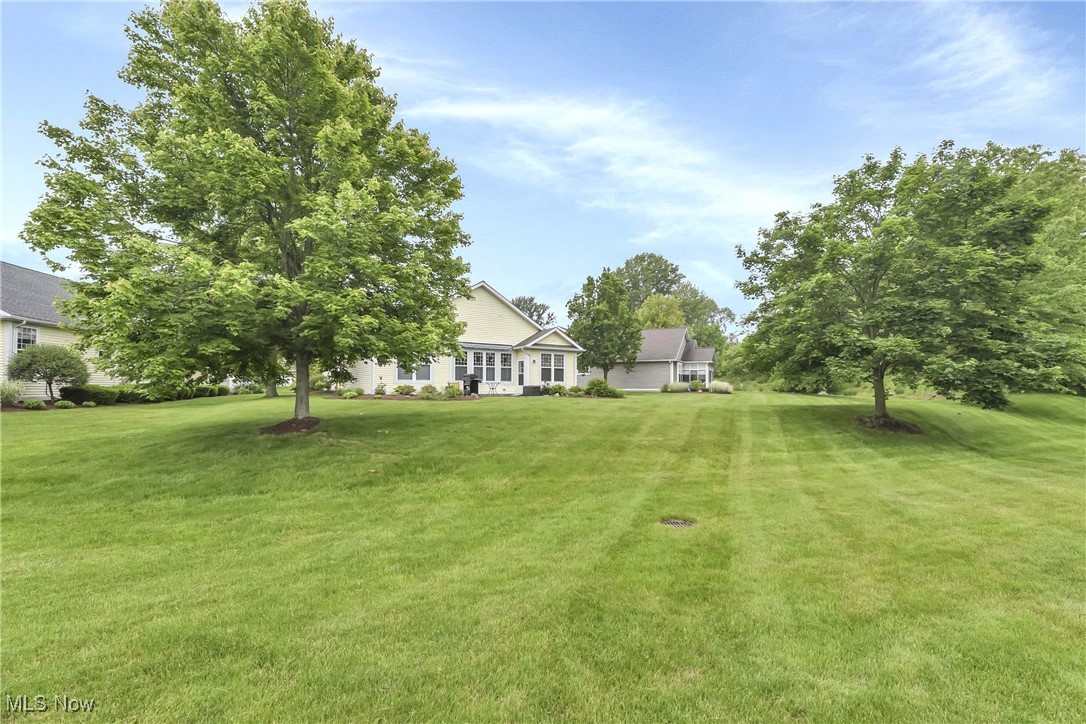 2174 Southampton Lane, Avon, Ohio image 7