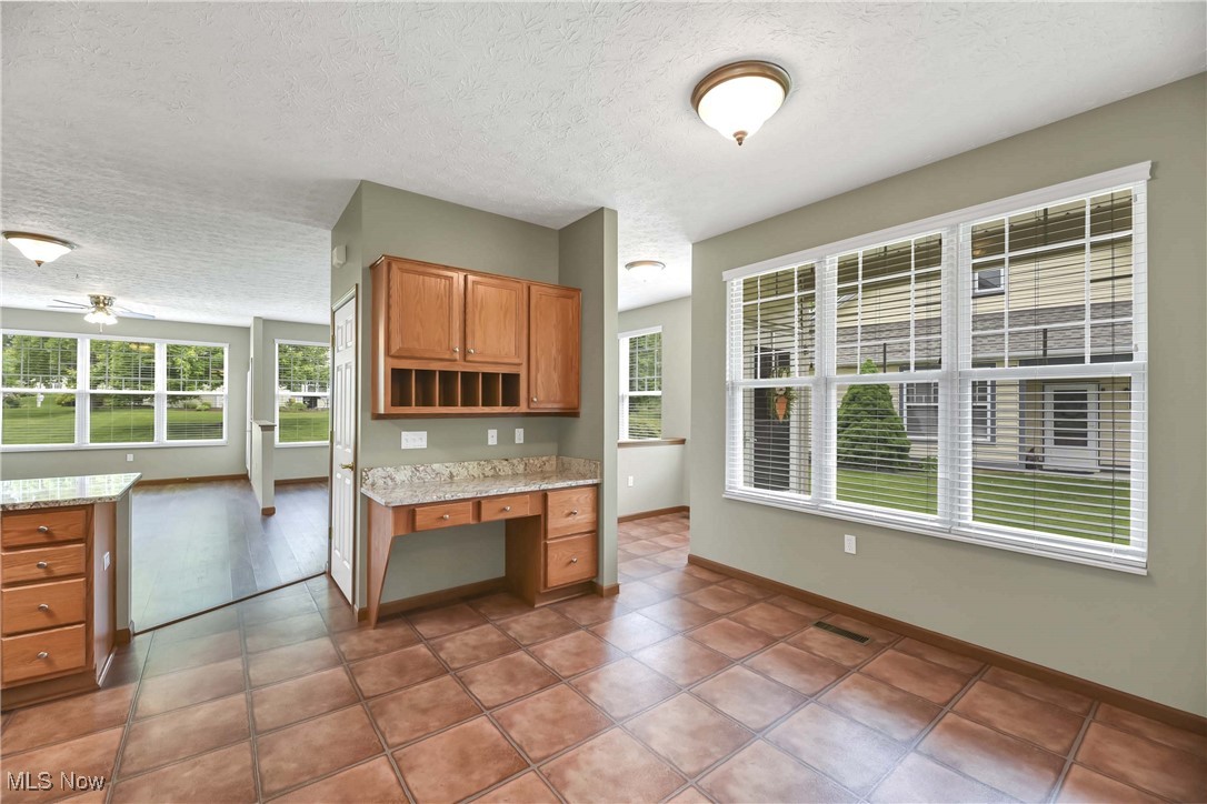 2174 Southampton Lane, Avon, Ohio image 13