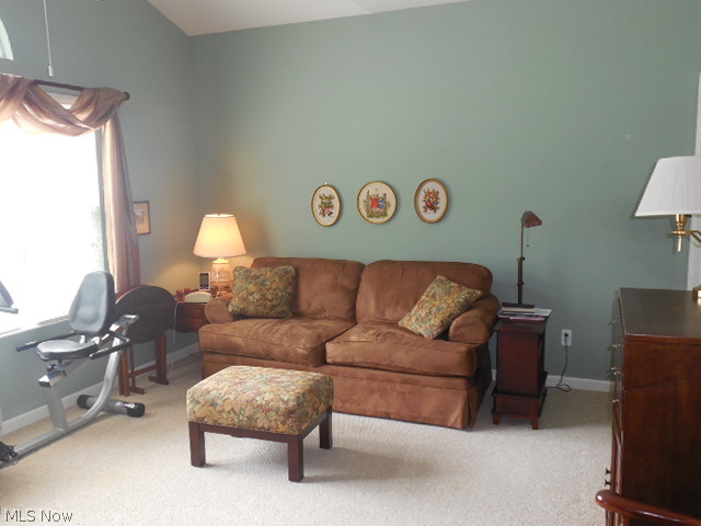 Clingan Xing Condo - Residential