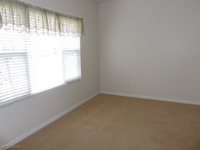 Clingan Xing Condo - Residential