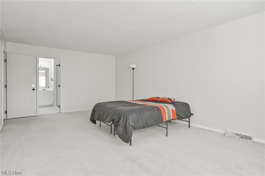 Hampton Woods - Residential