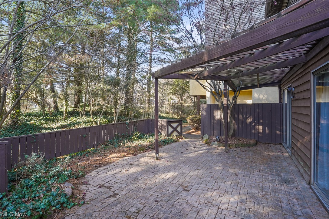 Hampton Woods - Residential