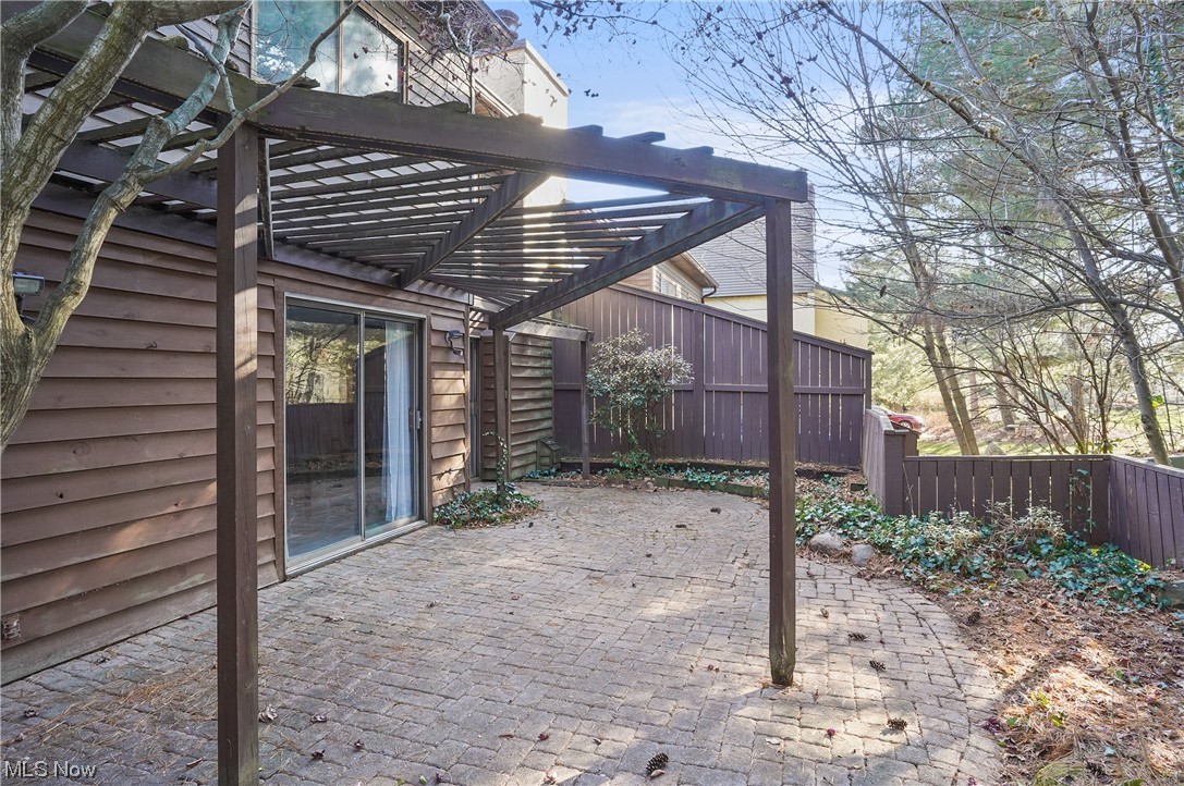 Hampton Woods - Residential