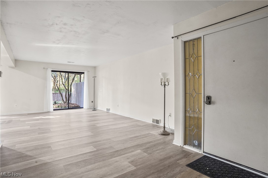 Hampton Woods - Residential