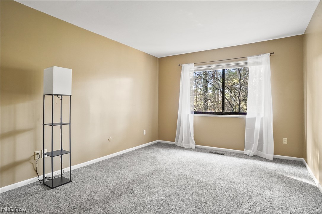 Hampton Woods - Residential